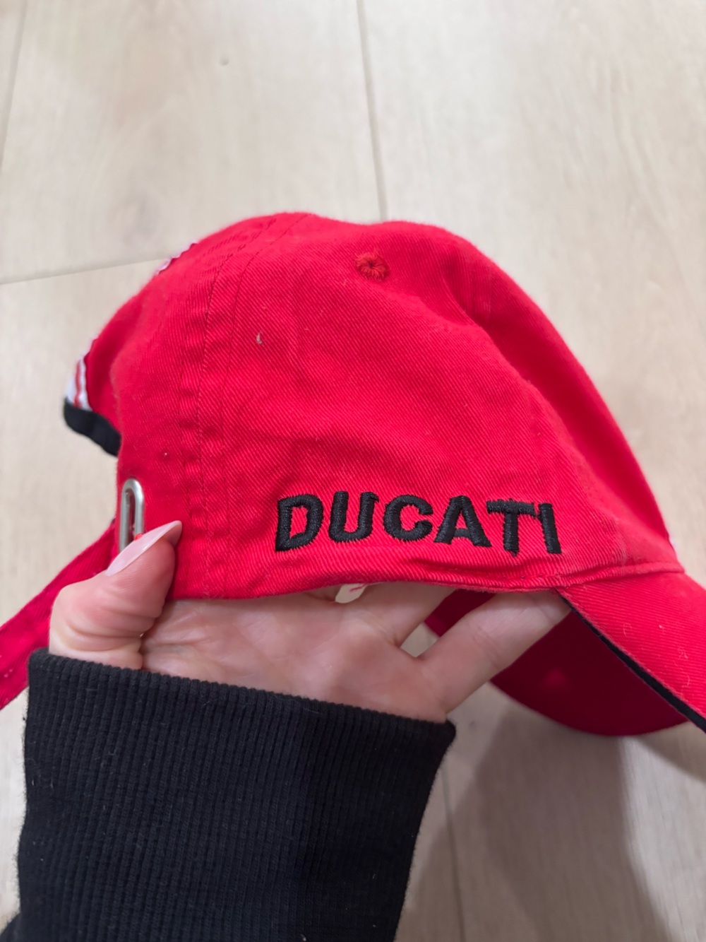 DUCATI CORSE BASEBALL HAT - Picture 2 of 4